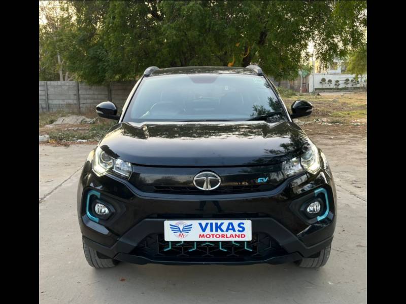 Tata Nexon EV XZ Plus LUX Dark Edition