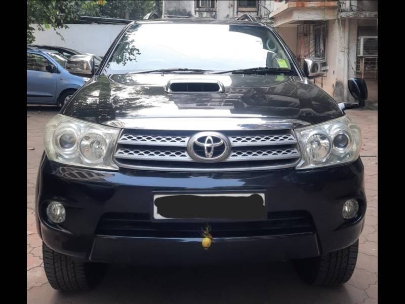 Toyota Fortuner 3.0 MT