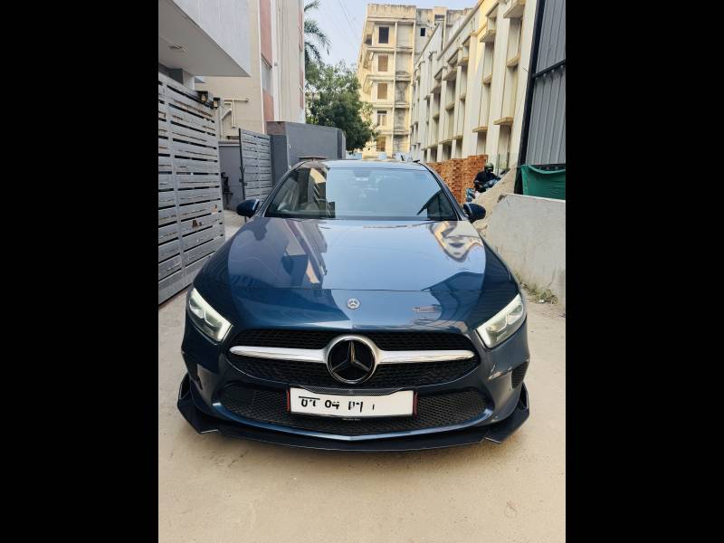 Mercedes Benz A-Class Limousine 200