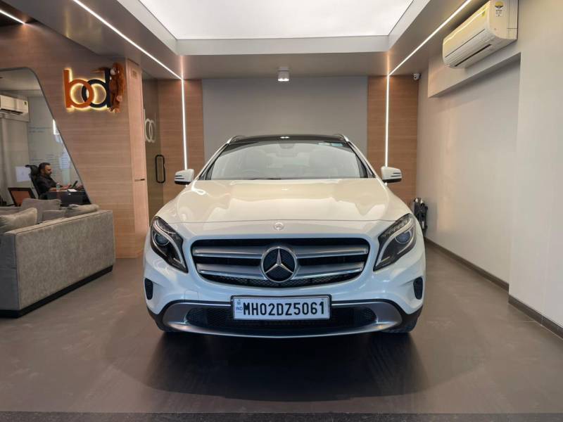 Mercedes Benz GLA Class 200 Sport