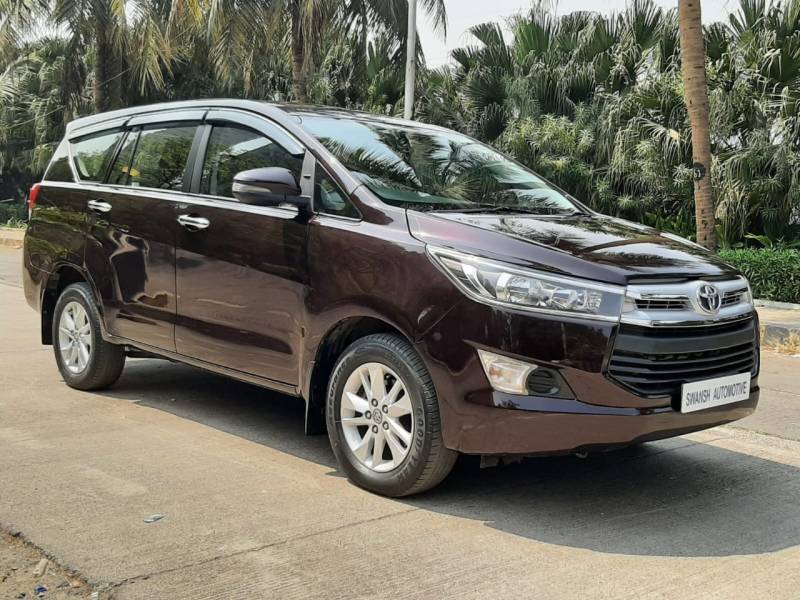 Toyota Innova Crysta 2.8 GX AT 7 STR
