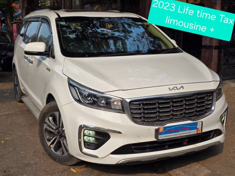 Kia Carnival Limousine Plus 7 STR