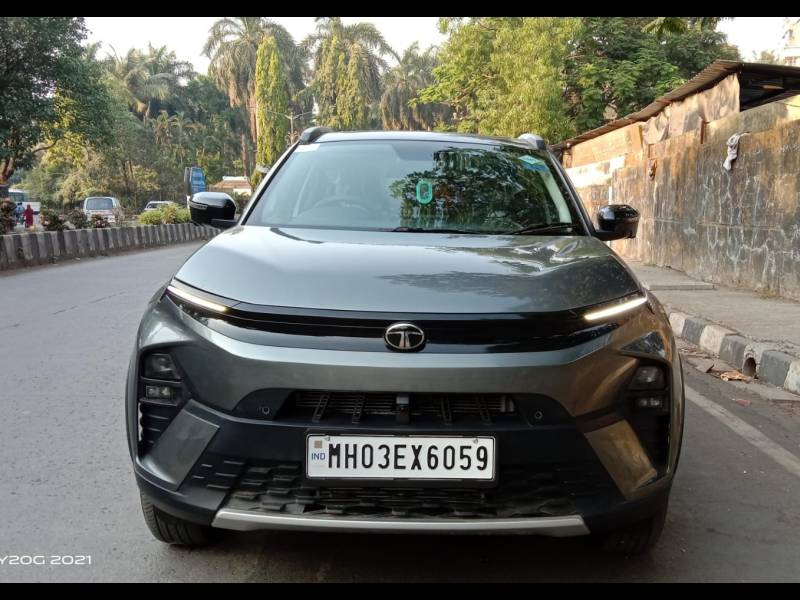 Tata Nexon Creative Plus (S) 1.2 iCNG 6MT Dark Edition