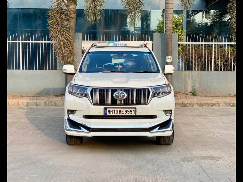 Toyota Land Cruiser Prado VX L