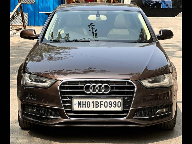 Audi A4 2.0 TDI Sline