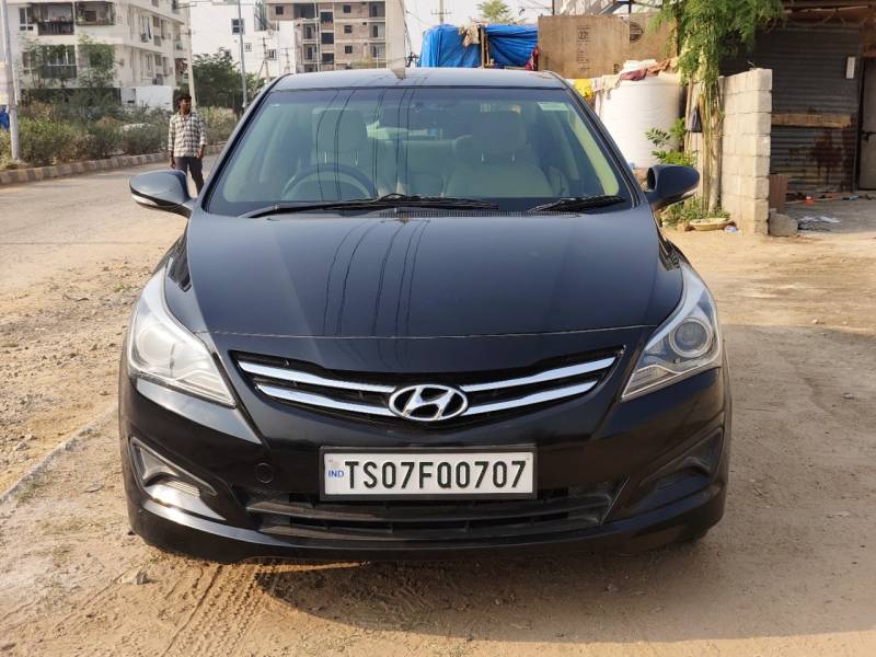 Hyundai Verna SX 1.6 CRDi