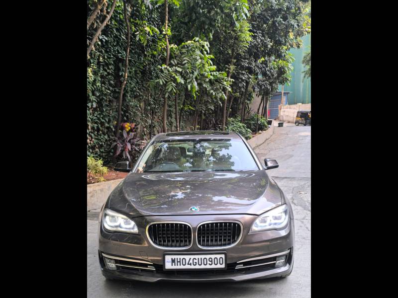 BMW 7 Series 730d Sedan