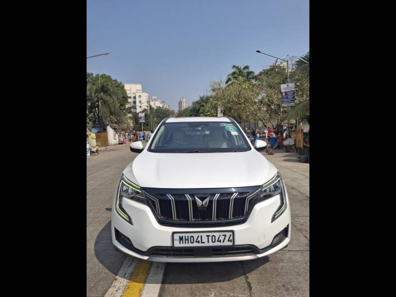 Mahindra XUV700 AX 7 Diesel AT 7 STR