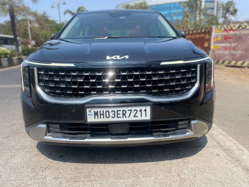 Kia Carnival Limousine Plus