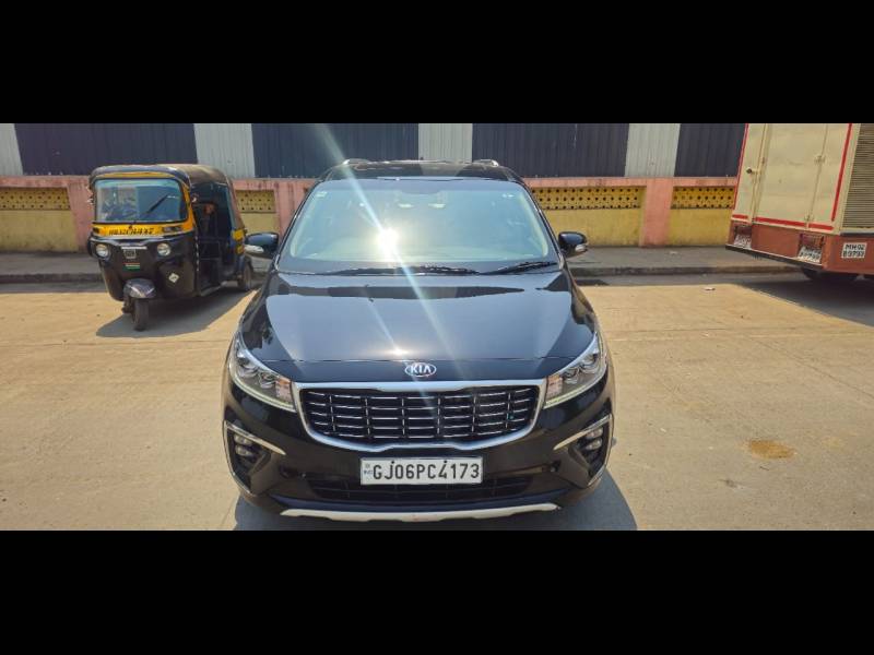 Kia Carnival Limousine Plus 7 STR