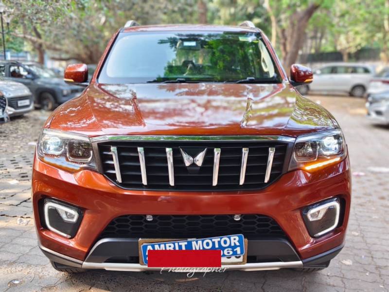 Mahindra Scorpio-N Z8 Diesel MT 2WD 7 STR