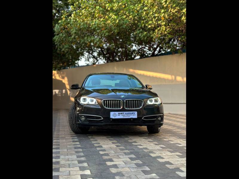 BMW 5 Series 520d Sedan Luxury