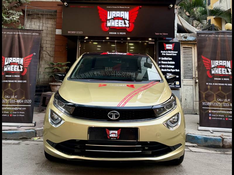 Tata Altroz XZ Petrol