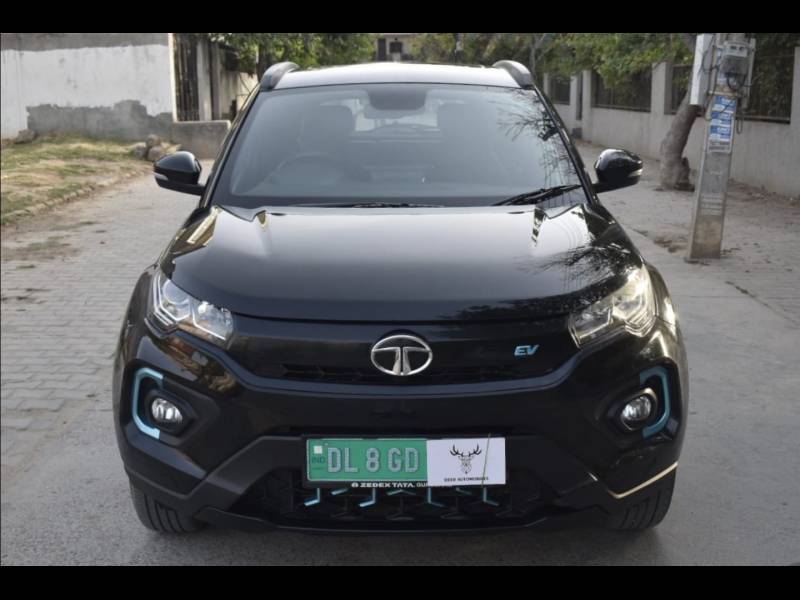 Tata Nexon EV XZ Plus LUX Dark Edition