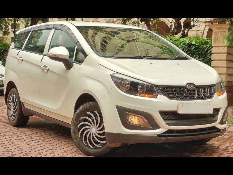 Mahindra Marazzo M4 7 STR