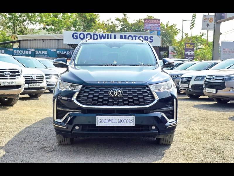 Toyota Innova Hycross ZX (O) Hybrid 7 STR