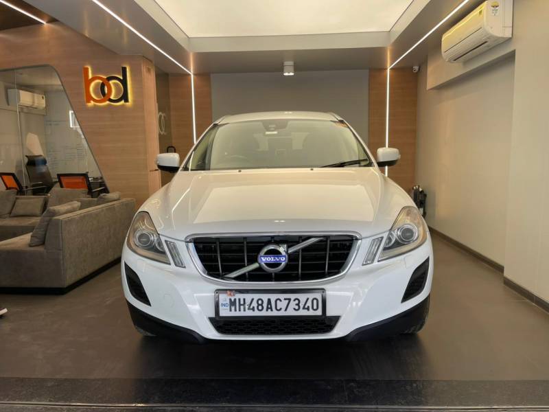Volvo XC60 Summum D4