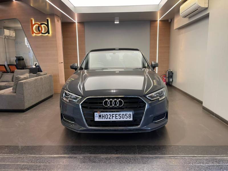 Audi A3 35 TFSI Premium Plus