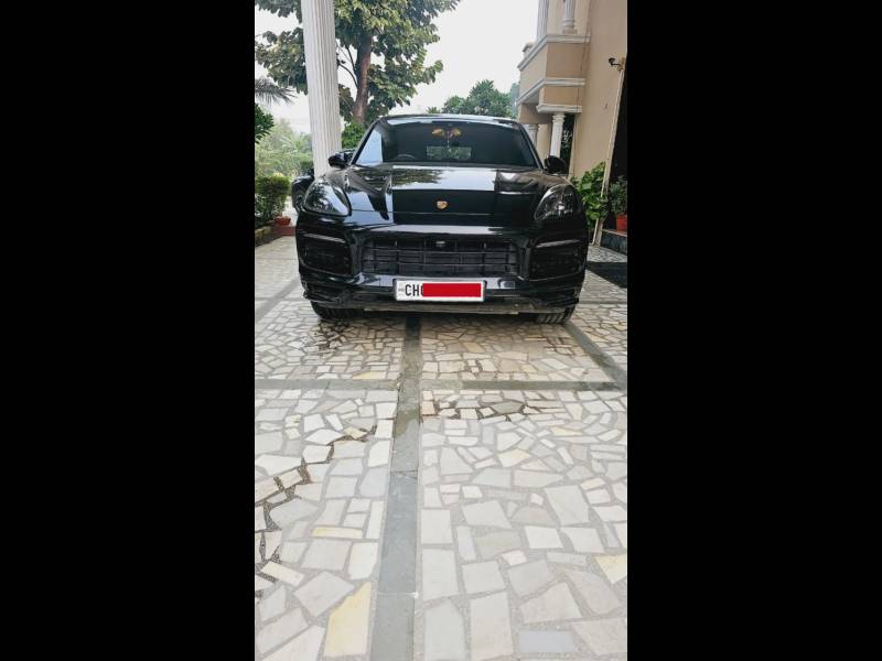 Porsche Cayenne Coupe GTS Coupe