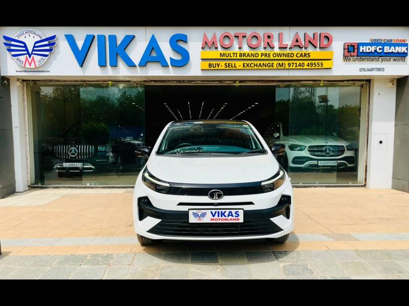 Tata Altroz Accomplished Plus S Petrol 6DCT