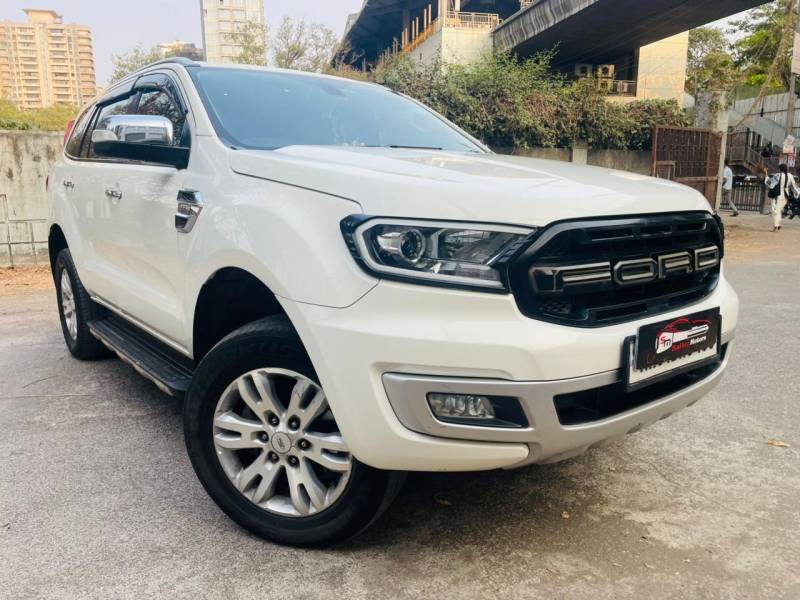 Ford Endeavour Titanium 2.2 4x2 MT