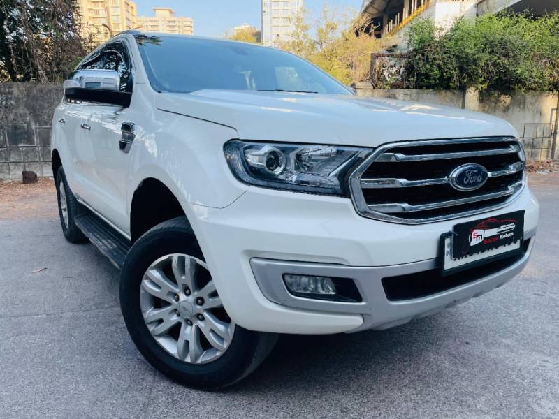 Ford Endeavour Titanium 2.2 4x2 MT