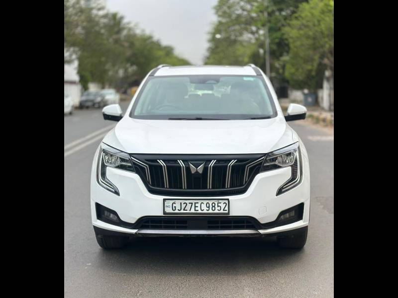 Mahindra XUV700 AX 7 Diesel  AT Luxury Pack 7 STR