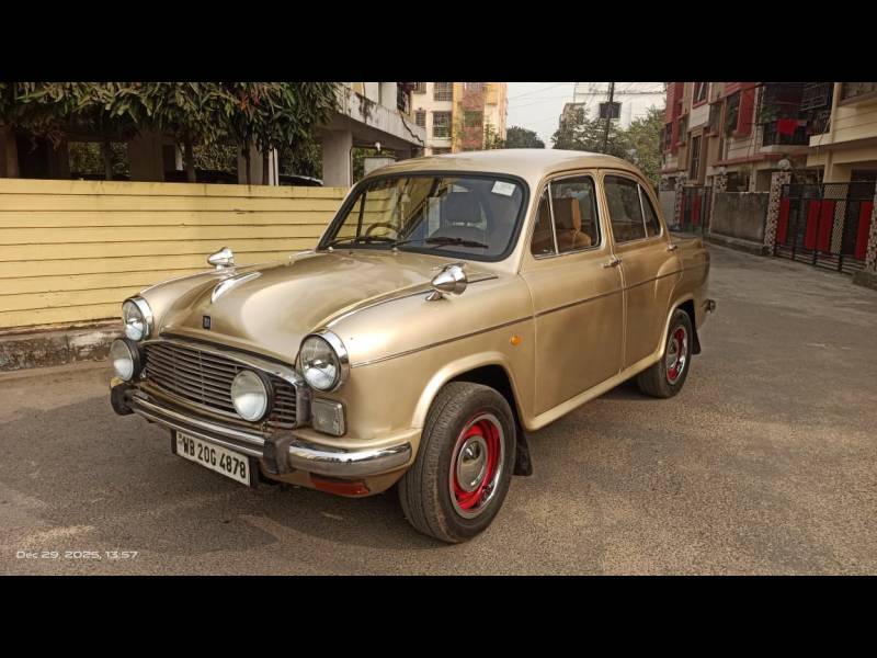 Hindustan Motors Ambassador Classic 1500 DSL