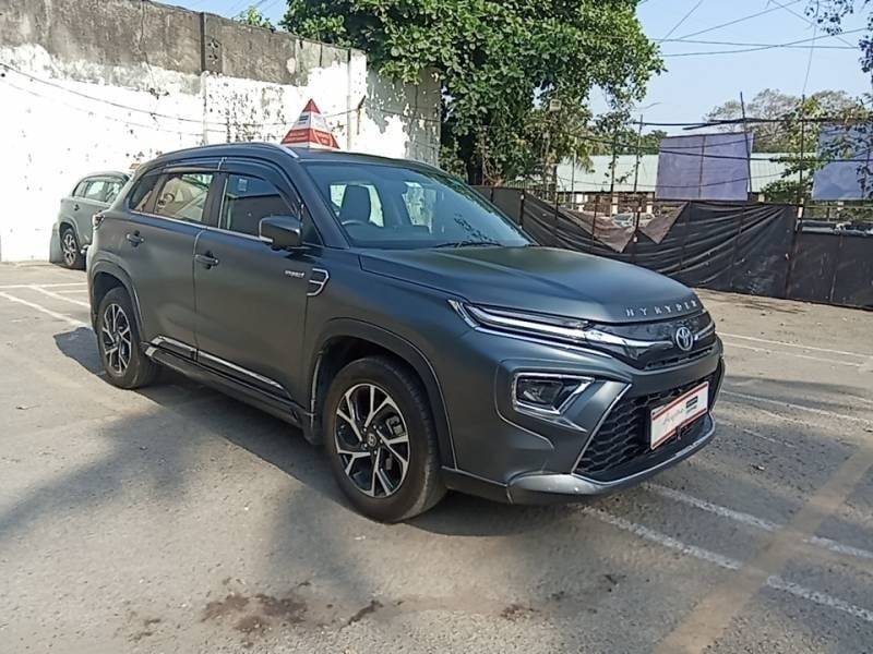 Toyota Urban Cruiser Hyryder V Hybrid