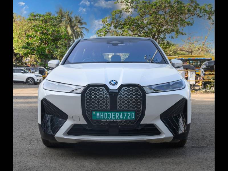 BMW iX xDrive 50