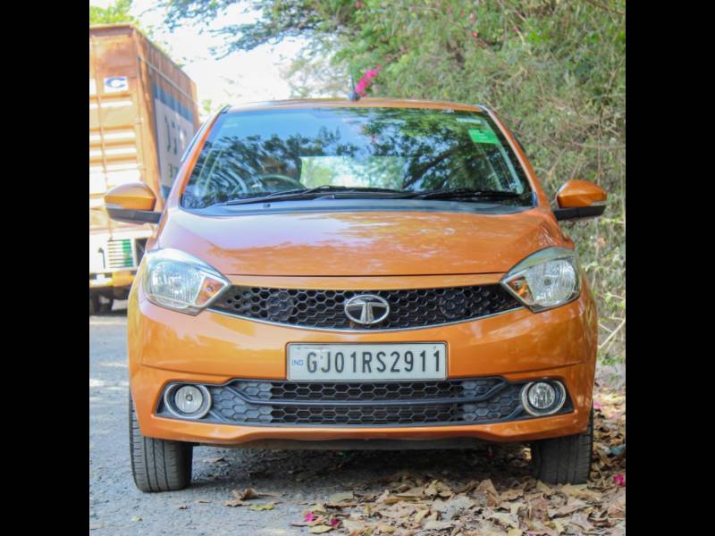 Tata Tiago Revotron XZ