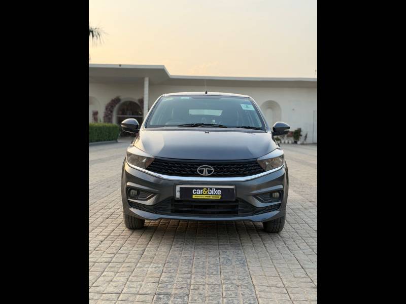 Tata Tiago XT