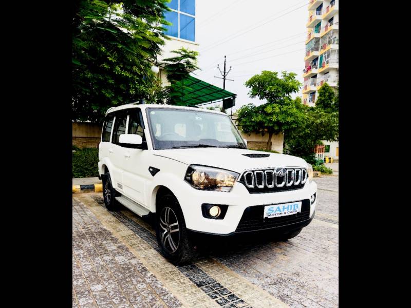 Mahindra Scorpio Classic S5
