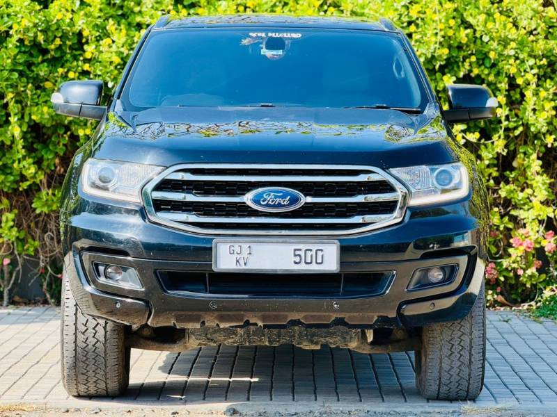 Ford Endeavour Titanium 3.2 4x4 AT