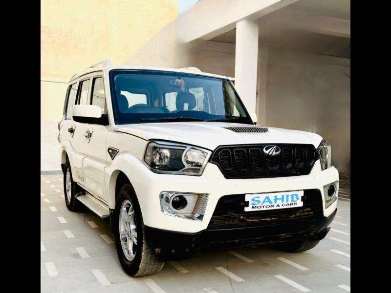 Mahindra Scorpio Classic S5