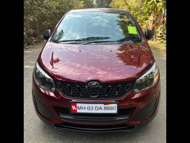 Mahindra Marazzo M2 7 STR