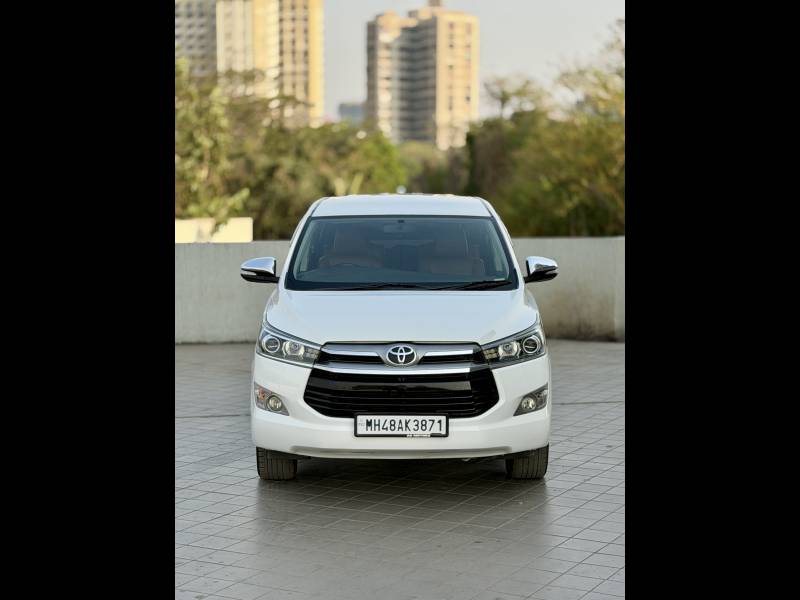 Toyota Innova Crysta 2.8 ZX AT 7 STR