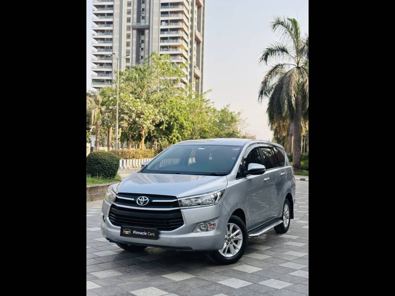 Toyota Innova Crysta 2.8 GX AT 8 STR