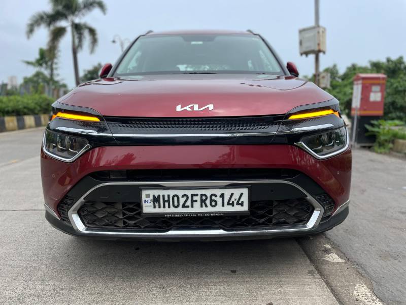 Kia Carens Luxury Plus 1.5 Diesel AT 6 STR