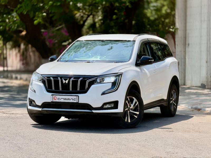 Mahindra XUV700 AX 3 Diesel MT 7 STR