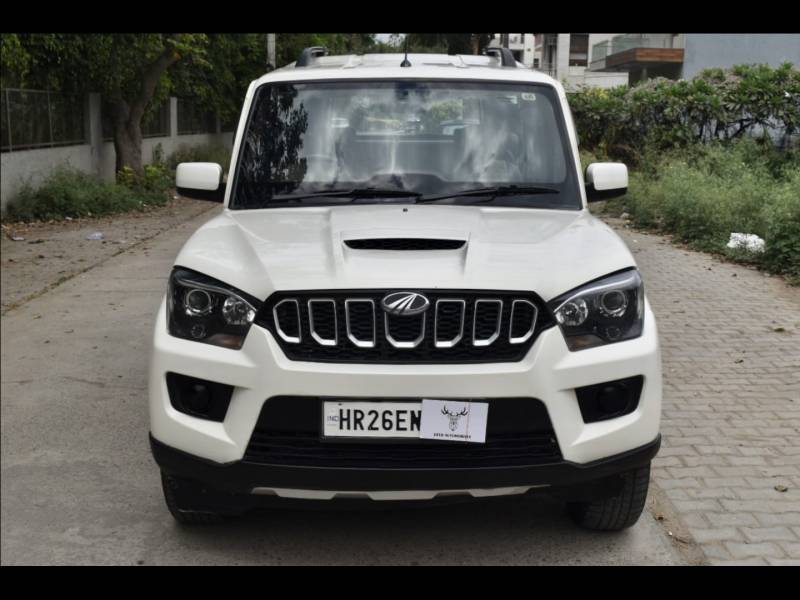 Mahindra Scorpio S7 140 2WD