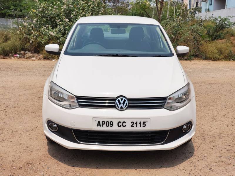 Volkswagen Vento 1.6L AT Highline Petrol
