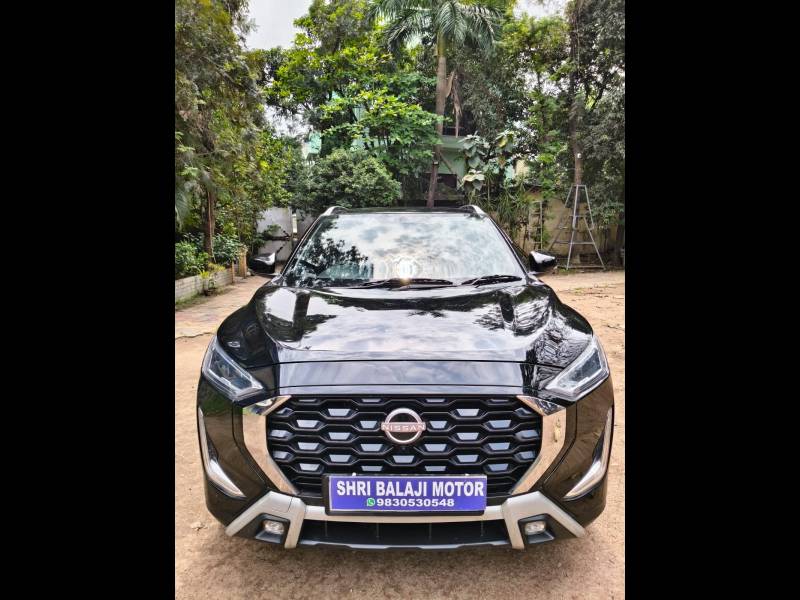 Nissan Magnite Tekna B4D 1.0 Petrol AMT