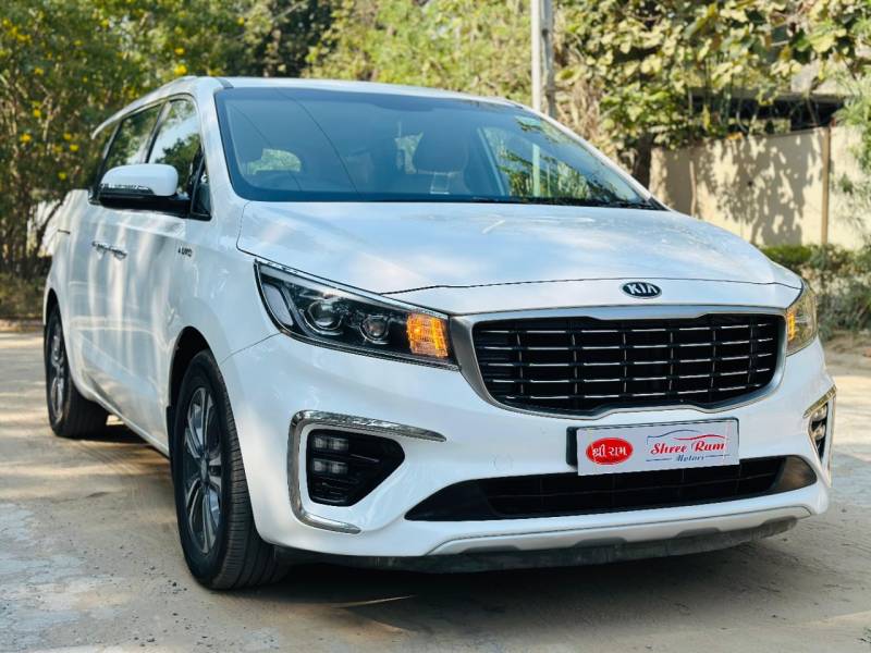 Kia Carnival Prestige 7 STR