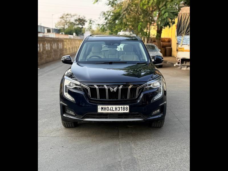 Mahindra XUV700 AX 7 Diesel AT 7 STR