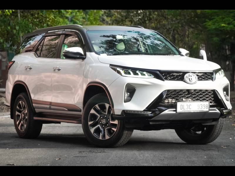 Toyota Fortuner Legender 4X4 AT 2.8 Legender