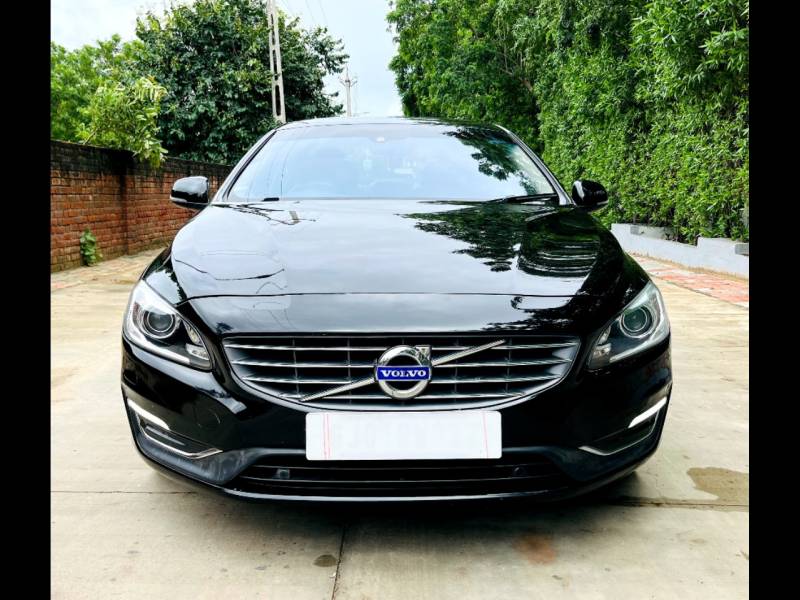 Volvo S60 Summum D4