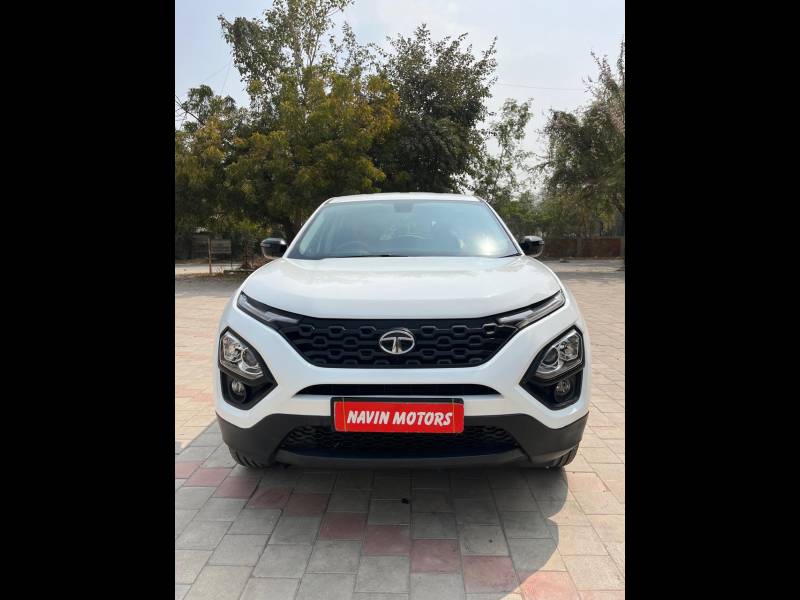 Tata Harrier XM