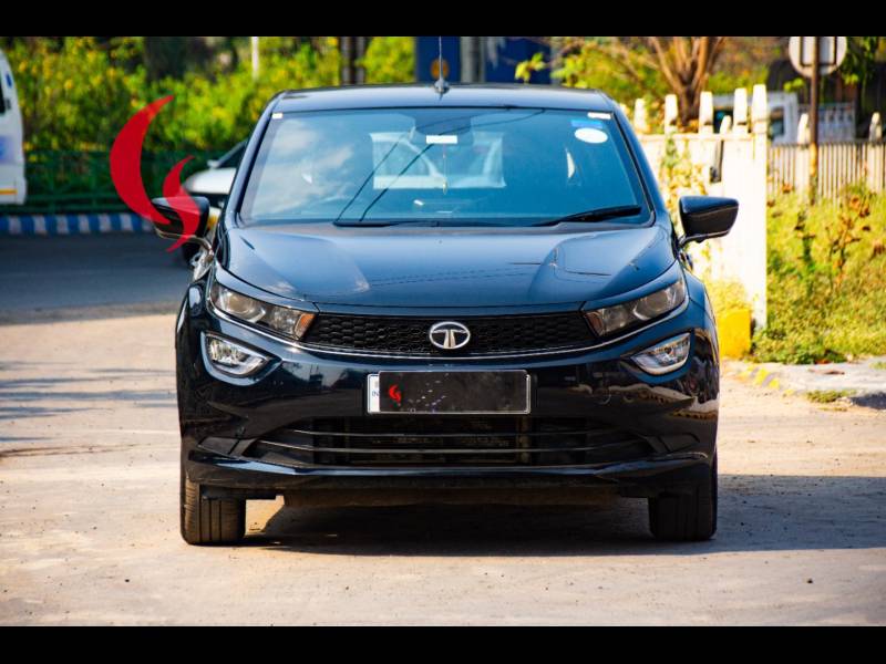 Tata Altroz XZA Plus Petrol Dark Edtion