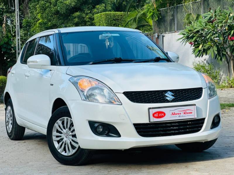 Maruti Suzuki Swift VXi